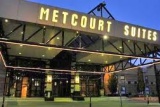 Peermont Metcourt Suites Entrance by night