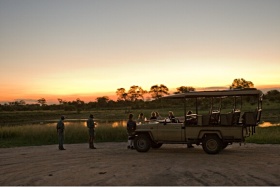 Rhino Post Sundowner Stop