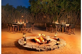 Traditional African-style safari boma, Impodimo Game Lodge